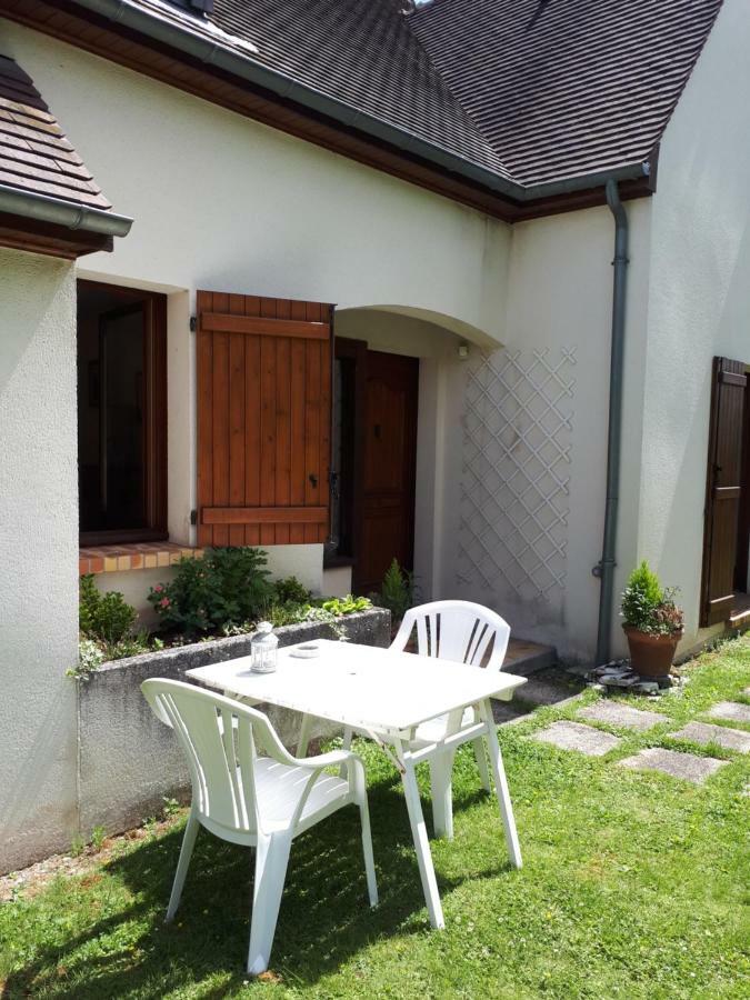 Au Chat Perche Mareil-sur-Mauldre エクステリア 写真
